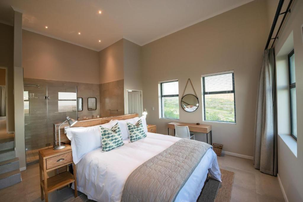 The Shark Bay Villas Langebaan Esterno foto